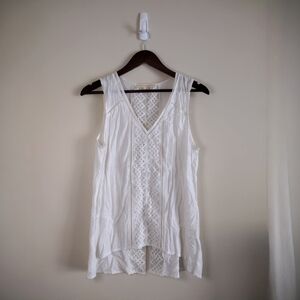 🌿 Lovestich White Crochet Sleeveless Top Size Large